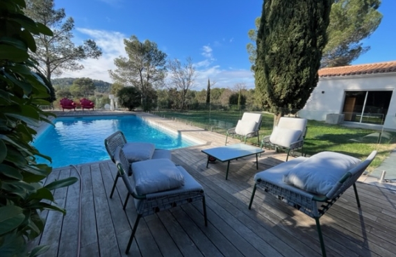 SAINT CLÉMENT DE RIVIÈRE - Villa de 215 m²